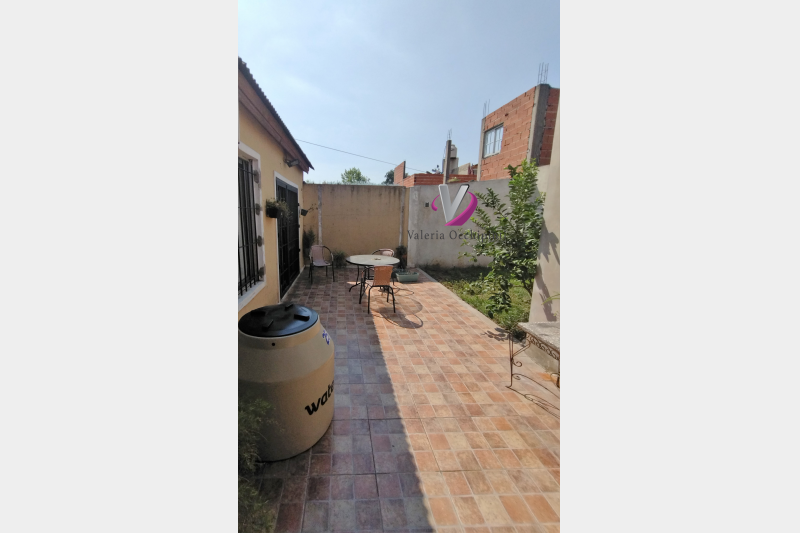 Casa ph con entrada de autos , 4 amb.