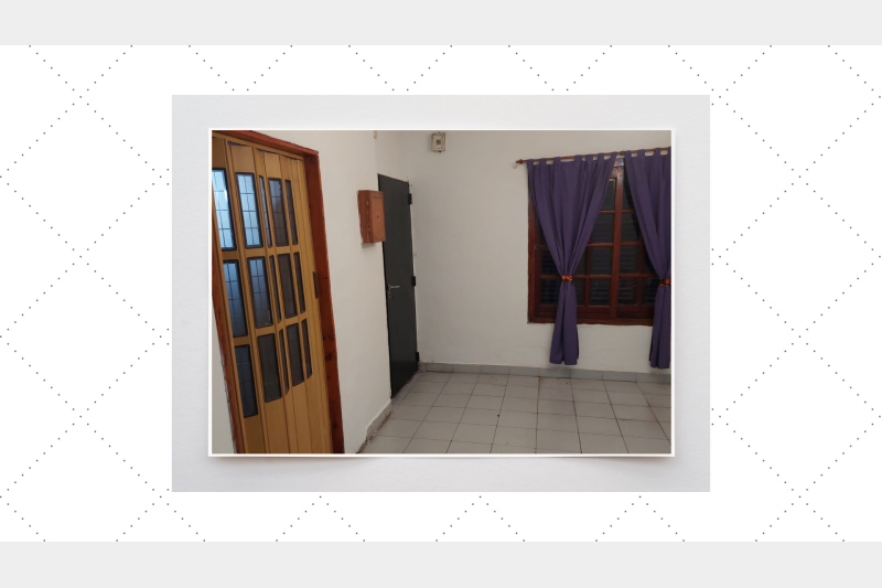 Casa  con 3 dormi. garaje y fondo