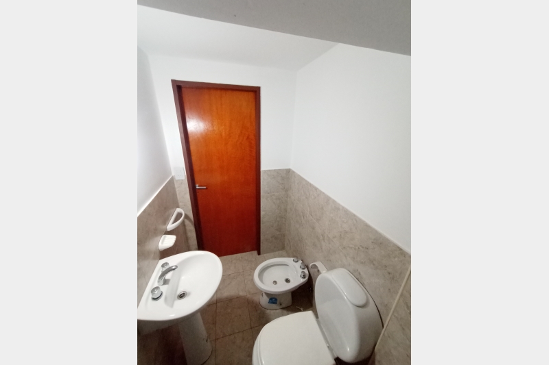 Depto 3 ambientes con cochera