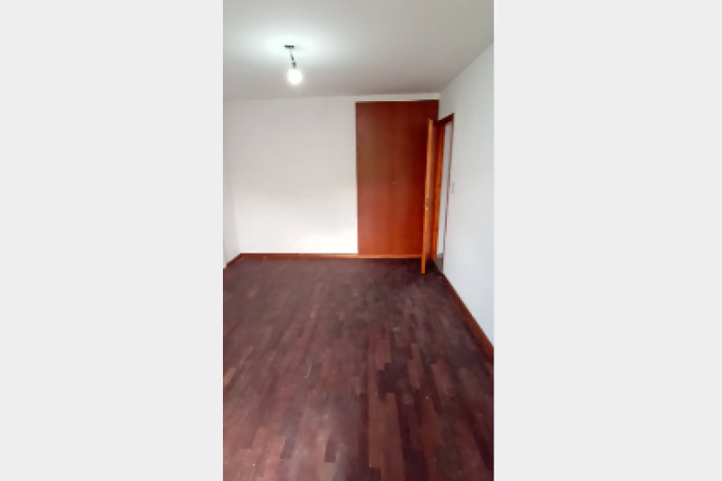 Depto 3 ambientes con cochera