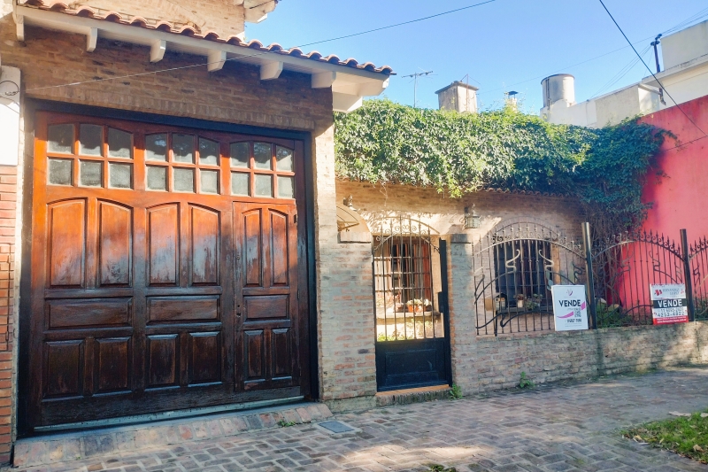 Casa 5 ambientes Quilmes