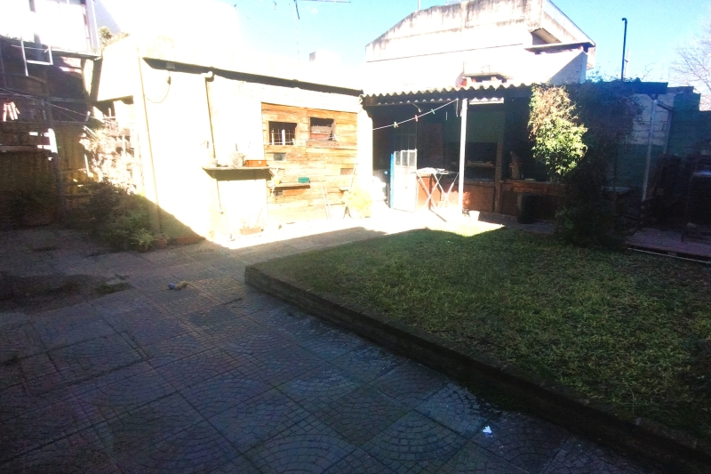Casa 5 ambientes Quilmes