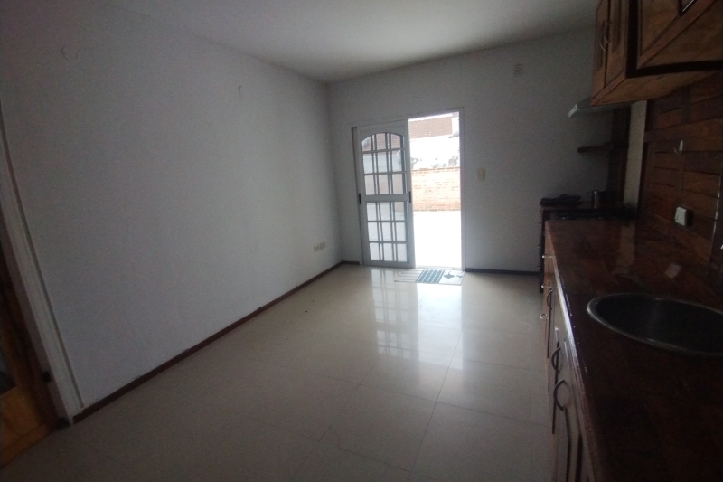 Departamento 4 ambientes  Quilmes