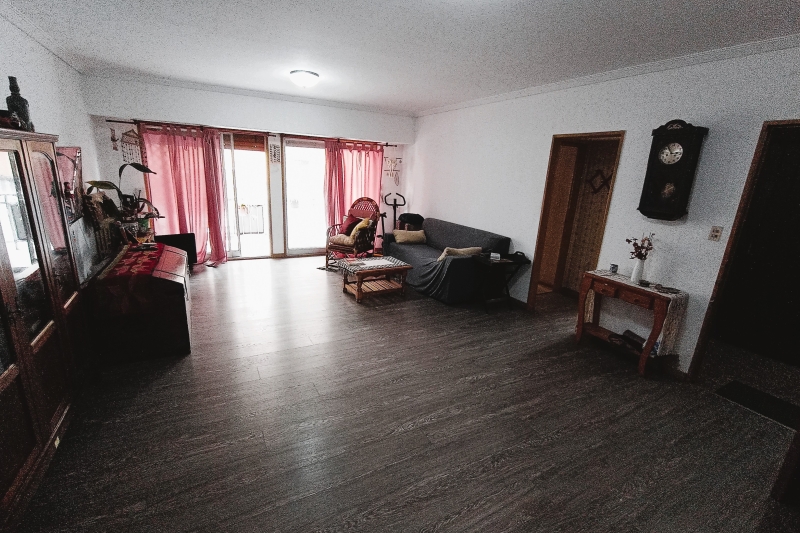 Departamento piso 4 ambientes Quilmes centro