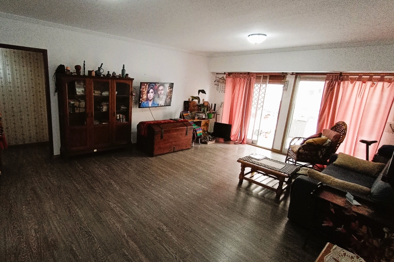 Departamento piso 4 ambientes Quilmes centro